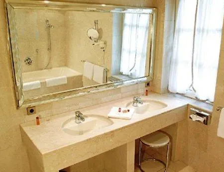 Hotel Restaurant Hoettche Dormagen