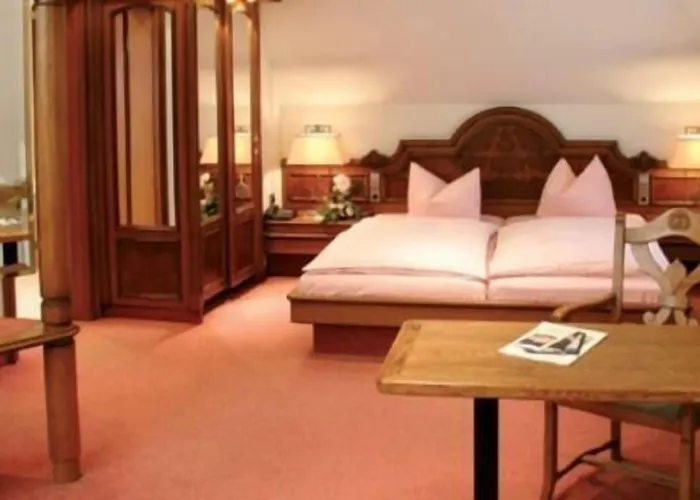 Restaurant Hoettche Otel 3*